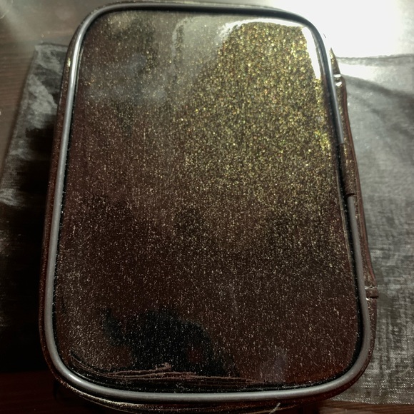 Benefit makeup bag - Picture 3 of 3